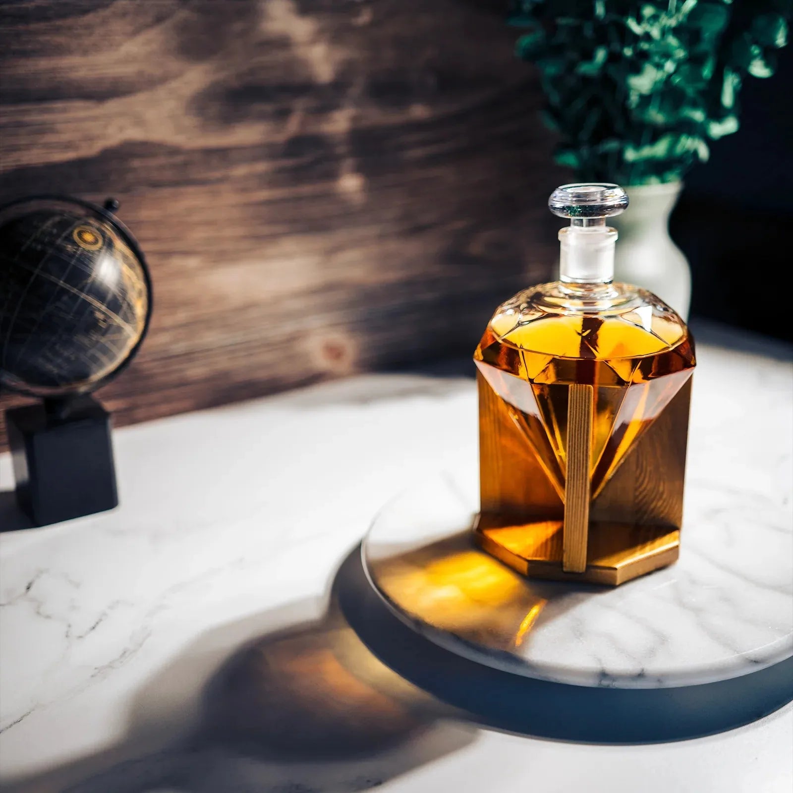 Diamond Decanter For Whiskey, Liquor, Scotch, Rum, Bourbon, Vodka, Tequila Decanter, The Wine Savant 750ml - Gifts For Men &amp; Wom