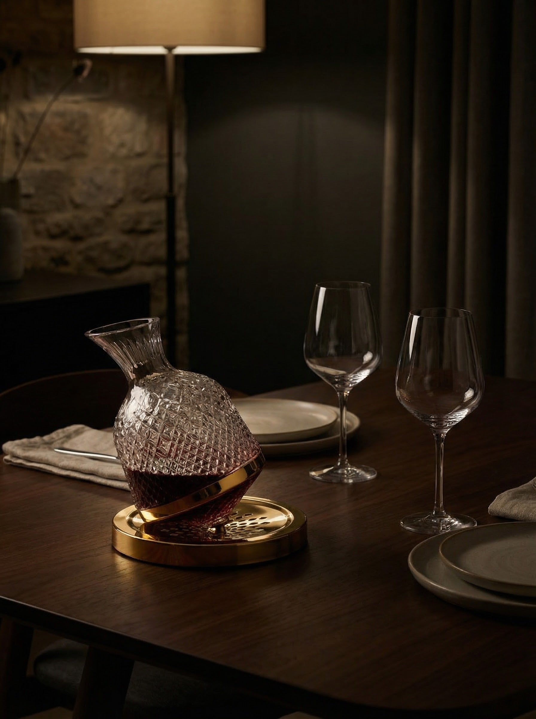 Oro Spiral Eve Decanter